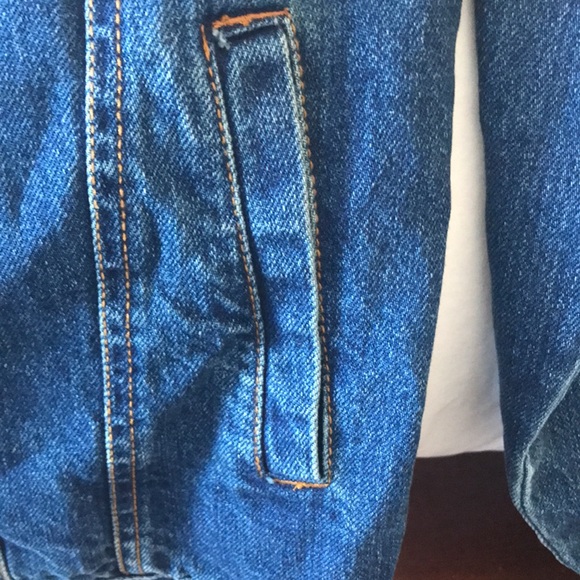 Men’s Levi’s  Jean Jacket - Picture 5 of 6